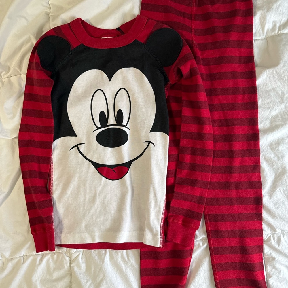 Hanna Andersson Red and Black Mickey Mouse Pajama Set
